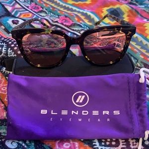 Blenders Polarized Sunglasses